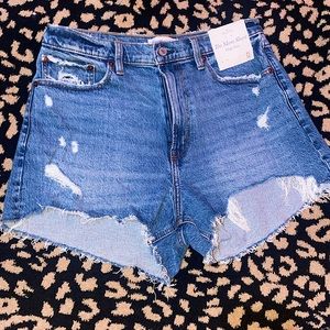 Abercrombie curvy mom short